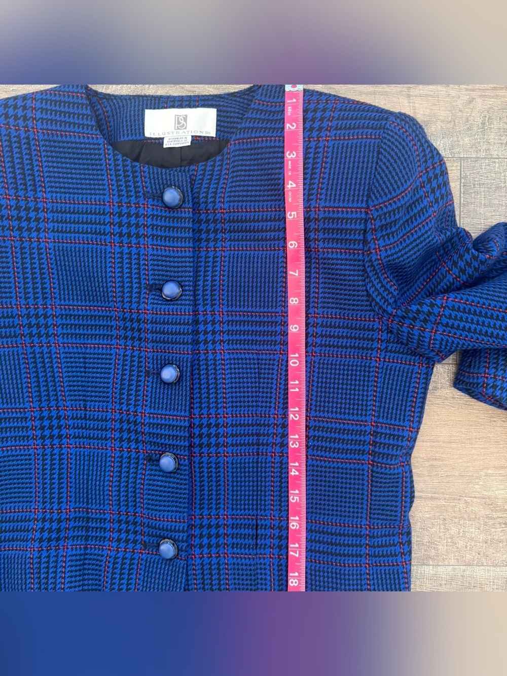 Cropped Blue Plaid Button-Front Jacket - Picture 6 of 8